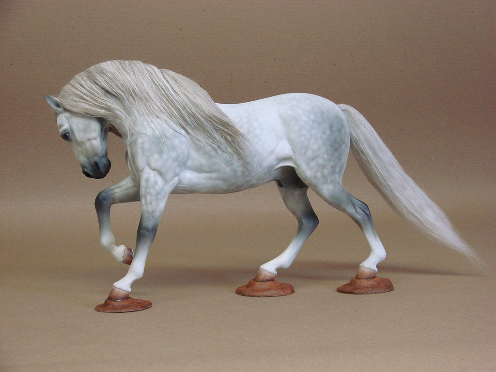 Escultura Cavalo Tordilha Branco